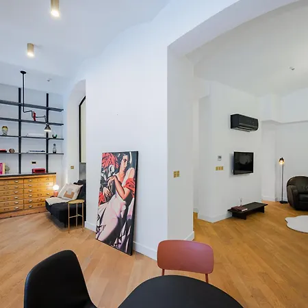 Luxury By Charles Bridge Apartament